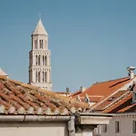 Pjaca Penthouse Apartment